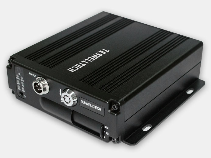 Багатоканальний 3G відеореєстратор Teswell TS-830Q AHD